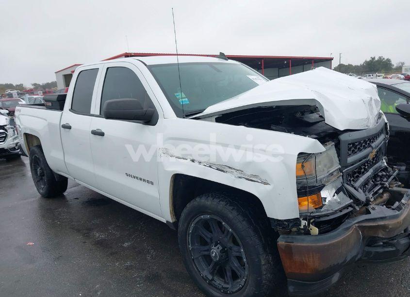 2015 Chevrolet Silverado 1500 WT (VIN 1GCVKPEC9FZ248683) main photo