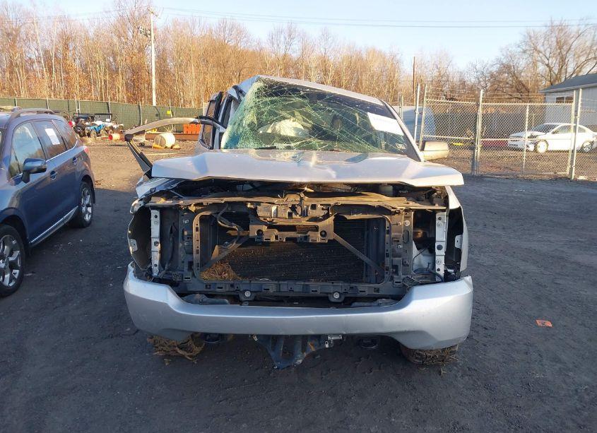 Photo 12 of 2016 Chevrolet Silverado 1500 CUSTOM (VIN 1GCVKPECXGZ244529)