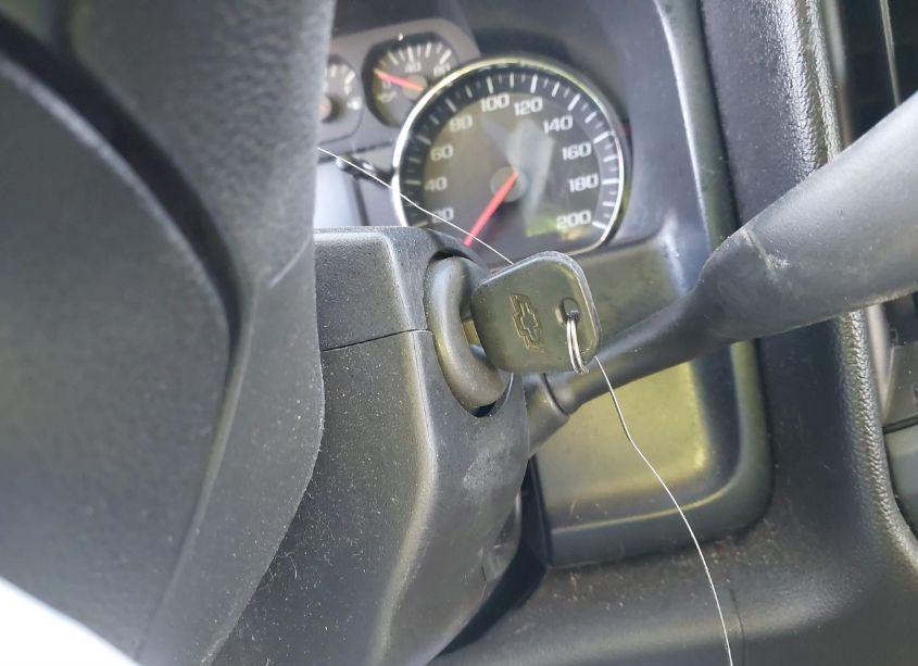 Photo 11 of 2017 Chevrolet Silverado 1500 CUSTOM (VIN 1GCVKPECXHZ227487)