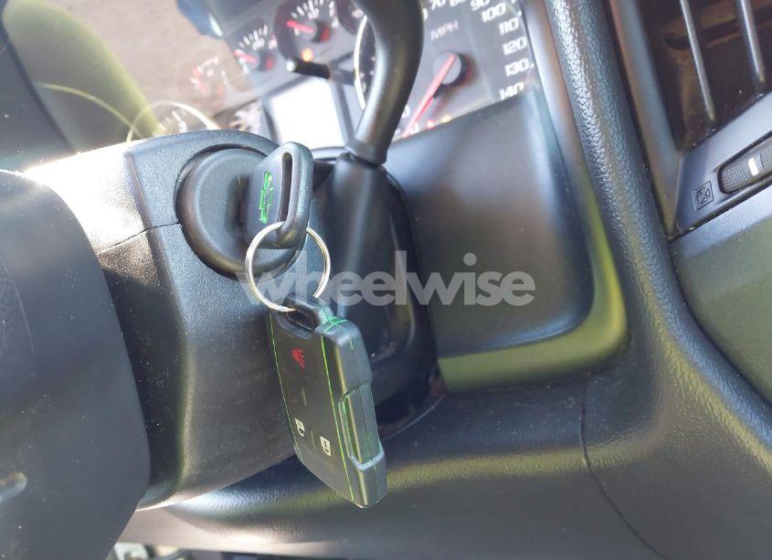 Photo 11 of 2015 Chevrolet Silverado 1500 WT (VIN 1GCVKPEH2FZ223796)