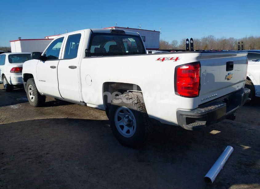 Photo 3 of 2015 Chevrolet Silverado 1500 WT (VIN 1GCVKPEH2FZ223796)