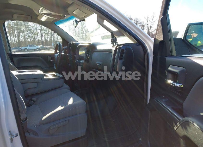 Photo 5 of 2015 Chevrolet Silverado 1500 WT (VIN 1GCVKPEH2FZ223796)