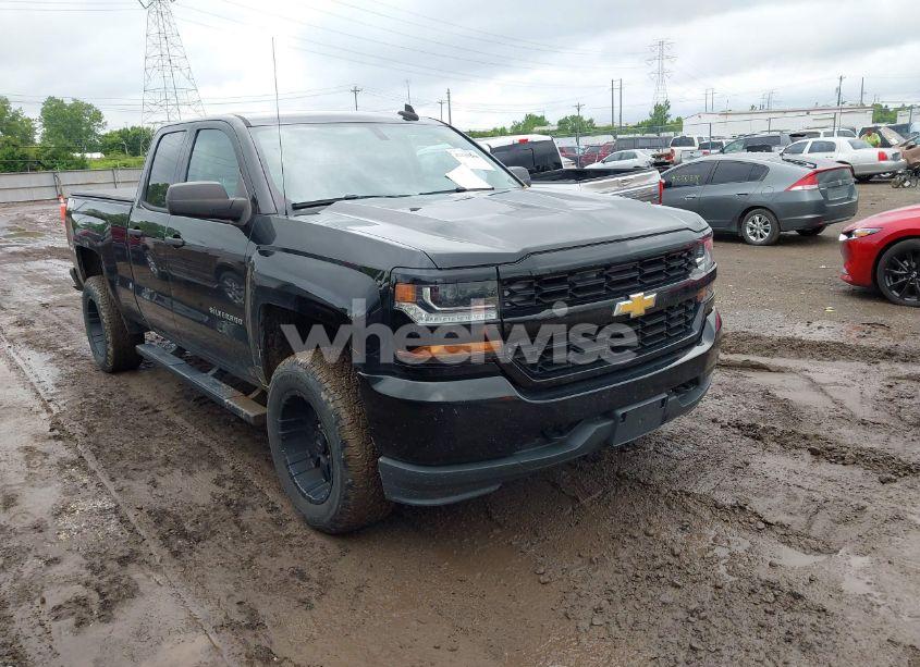 2016 Chevrolet Silverado 1500 CUSTOM (VIN 1GCVKPEH4GZ201963) main photo
