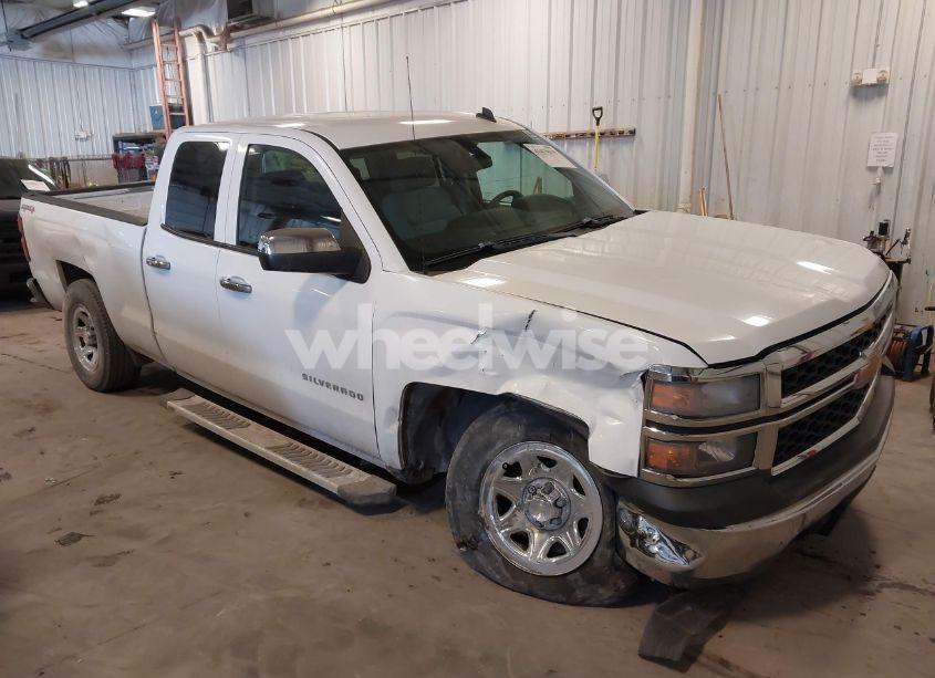 2014 Chevrolet Silverado 1500 WORK TRUCK 2WT (VIN 1GCVKPEH5EZ249288) main photo