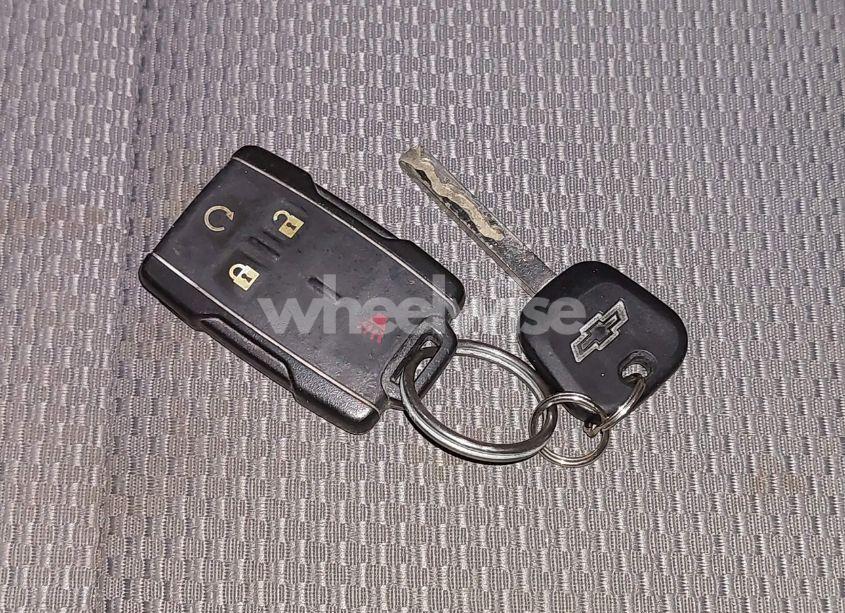 Photo 11 of 2016 Chevrolet Silverado 1500 CUSTOM (VIN 1GCVKPEH6GZ384685)