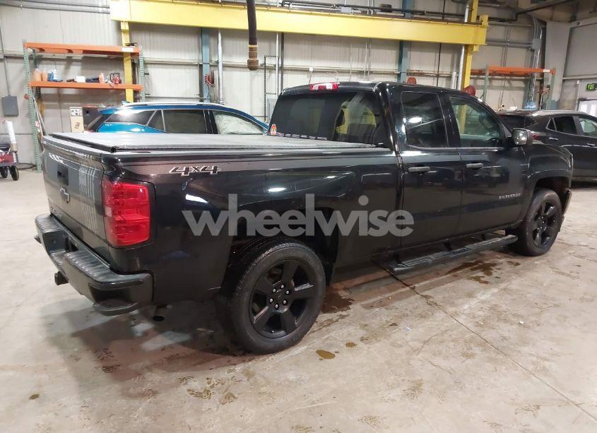 Photo 4 of 2016 Chevrolet Silverado 1500 CUSTOM (VIN 1GCVKPEH6GZ384685)