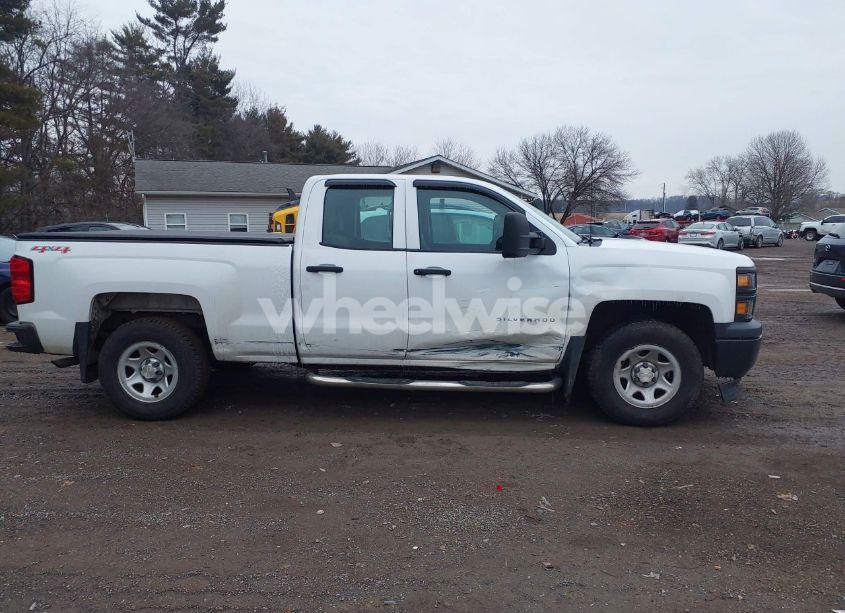 Photo 13 of 2015 Chevrolet Silverado 1500 WT (VIN 1GCVKPEH8FZ411755)