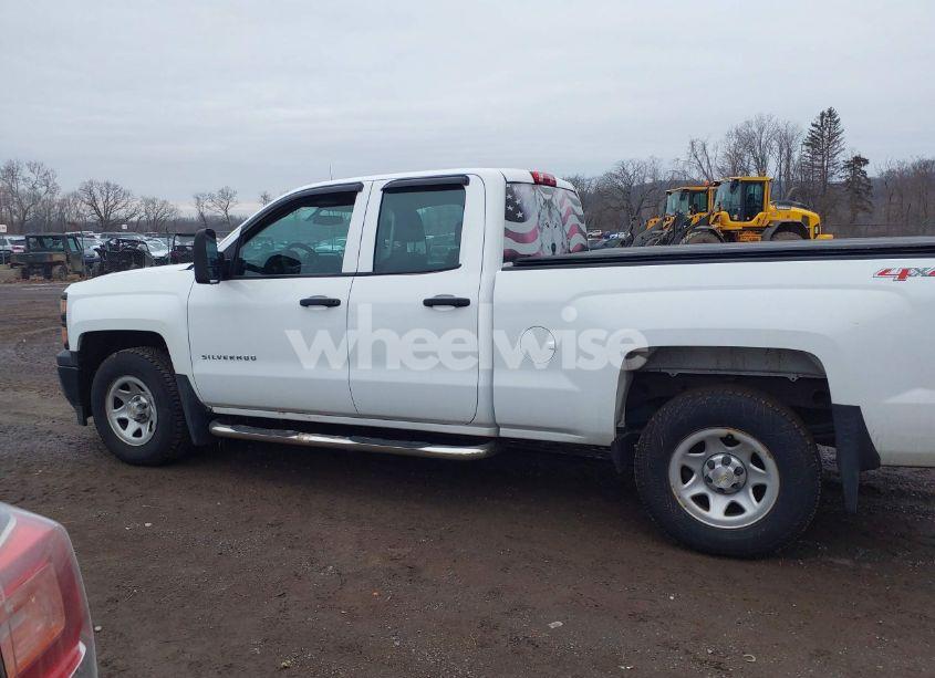 Photo 14 of 2015 Chevrolet Silverado 1500 WT (VIN 1GCVKPEH8FZ411755)