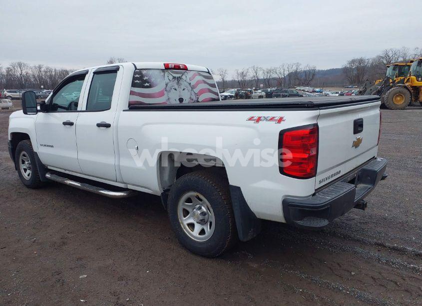 Photo 3 of 2015 Chevrolet Silverado 1500 WT (VIN 1GCVKPEH8FZ411755)