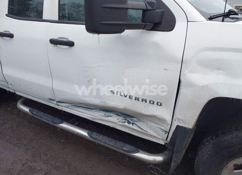 Photo 6 of 2015 Chevrolet Silverado 1500 WT (VIN 1GCVKPEH8FZ411755)