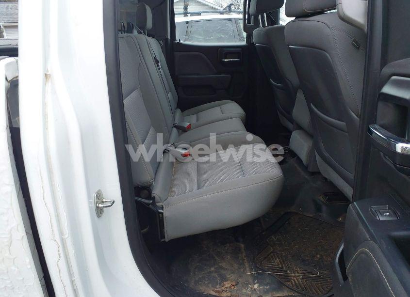 Photo 8 of 2015 Chevrolet Silverado 1500 WT (VIN 1GCVKPEH8FZ411755)