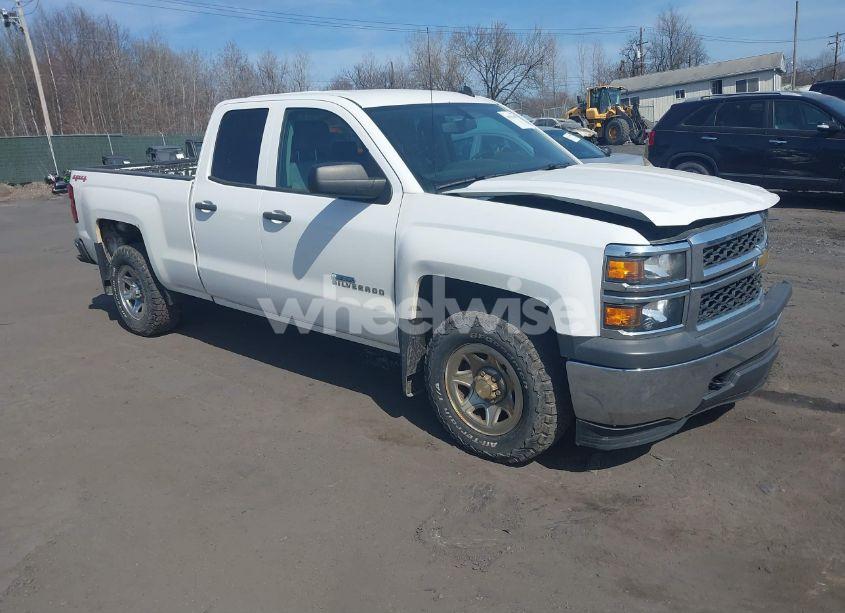 2014 Chevrolet Silverado 1500 WORK TRUCK 2WT (VIN 1GCVKPEHXEZ294663) main photo