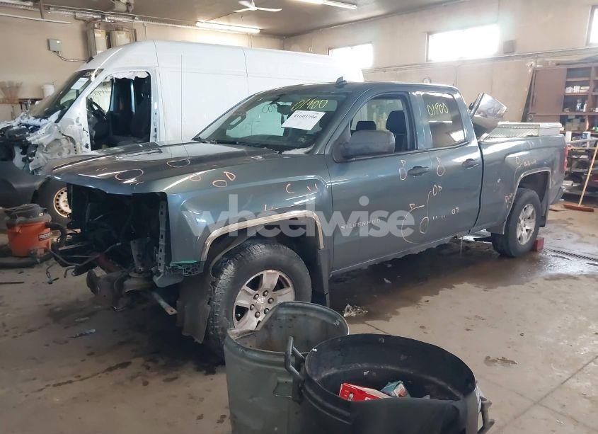 Photo 2 of 2014 Chevrolet Silverado 1500 1LT (VIN 1GCVKREC0EZ130211)