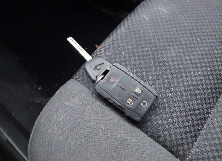 Photo 11 of 2014 Chevrolet Silverado 1500 2LT (VIN 1GCVKREC0EZ155898)