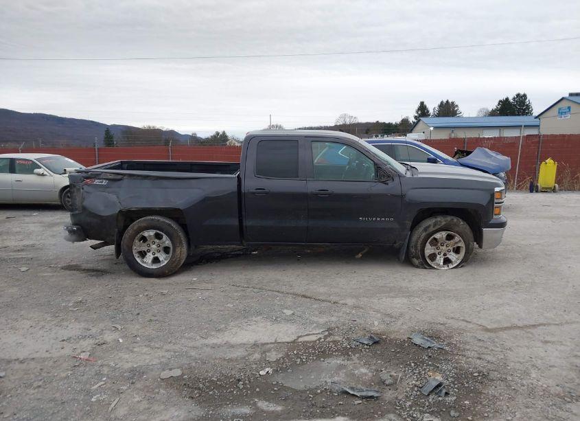 Photo 14 of 2014 Chevrolet Silverado 1500 2LT (VIN 1GCVKREC0EZ155898)
