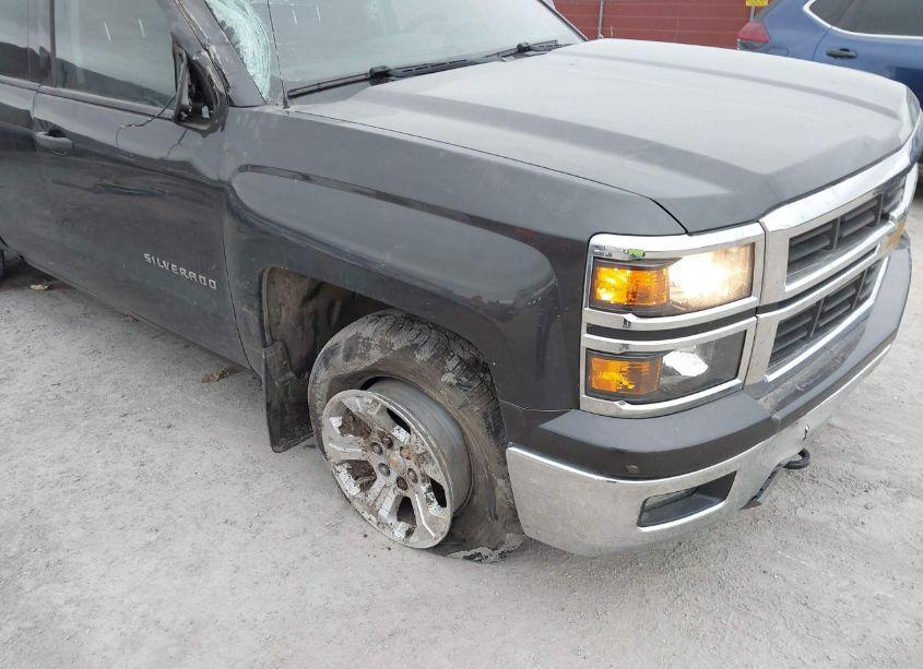 Photo 6 of 2014 Chevrolet Silverado 1500 2LT (VIN 1GCVKREC0EZ155898)