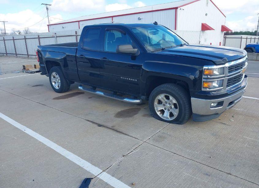 2014 Chevrolet Silverado 1500 2LT (VIN 1GCVKREC0EZ188495) main photo