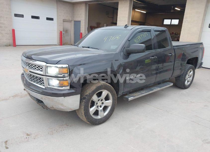 Photo 2 of 2014 Chevrolet Silverado 1500 1LT/2LT (VIN 1GCVKREC0EZ194538)