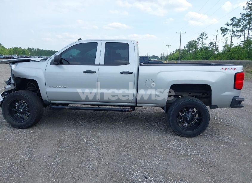 Photo 14 of 2014 Chevrolet Silverado 1500 1LT (VIN 1GCVKREC0EZ215999)