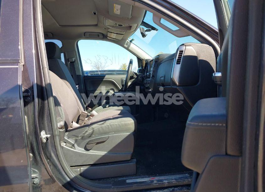 Photo 5 of 2014 Chevrolet Silverado 1500 2LT (VIN 1GCVKREC0EZ377177)