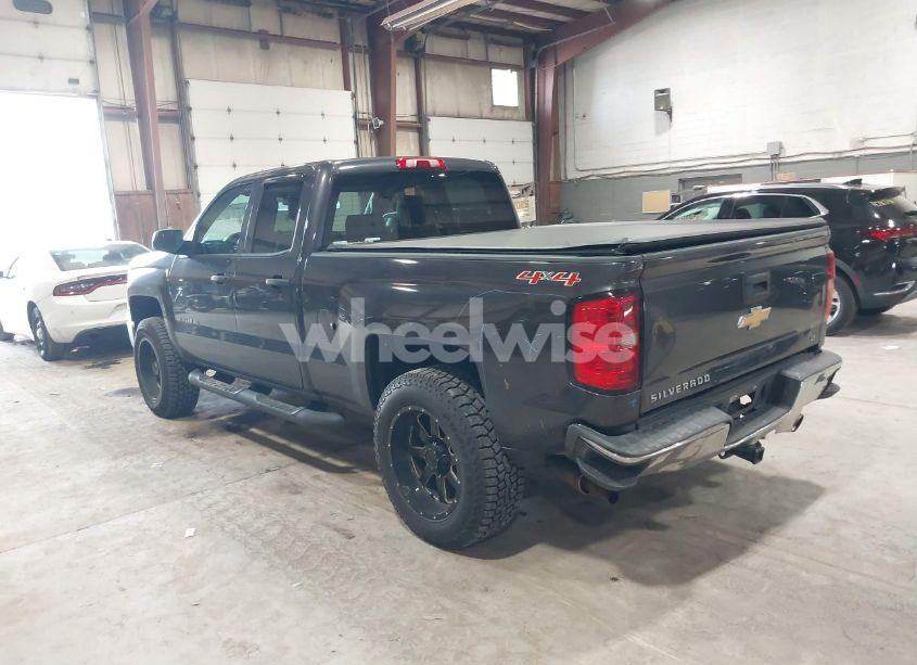 Photo 3 of 2014 Chevrolet Silverado 1500 1LT (VIN 1GCVKREC0EZ393251)