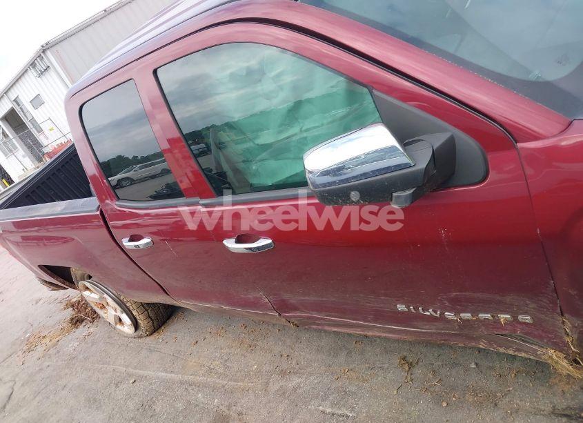 Photo 13 of 2015 Chevrolet Silverado 1500 2LT (VIN 1GCVKREC0FZ161525)