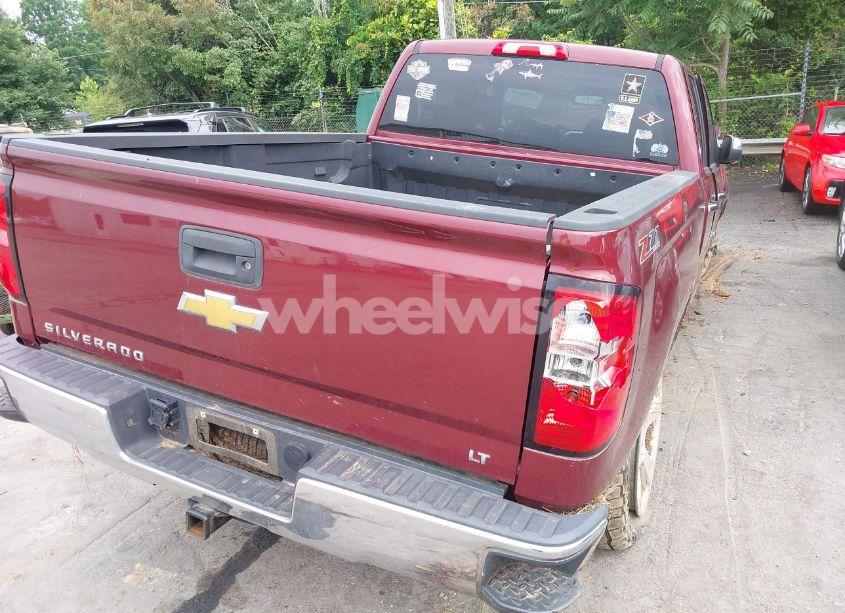 Photo 18 of 2015 Chevrolet Silverado 1500 2LT (VIN 1GCVKREC0FZ161525)