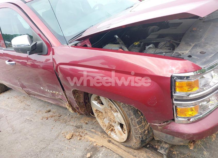 Photo 6 of 2015 Chevrolet Silverado 1500 2LT (VIN 1GCVKREC0FZ161525)