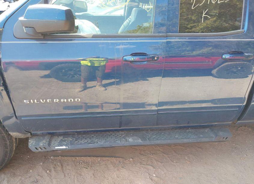 Photo 14 of 2015 Chevrolet Silverado 1500 1LT (VIN 1GCVKREC0FZ239625)