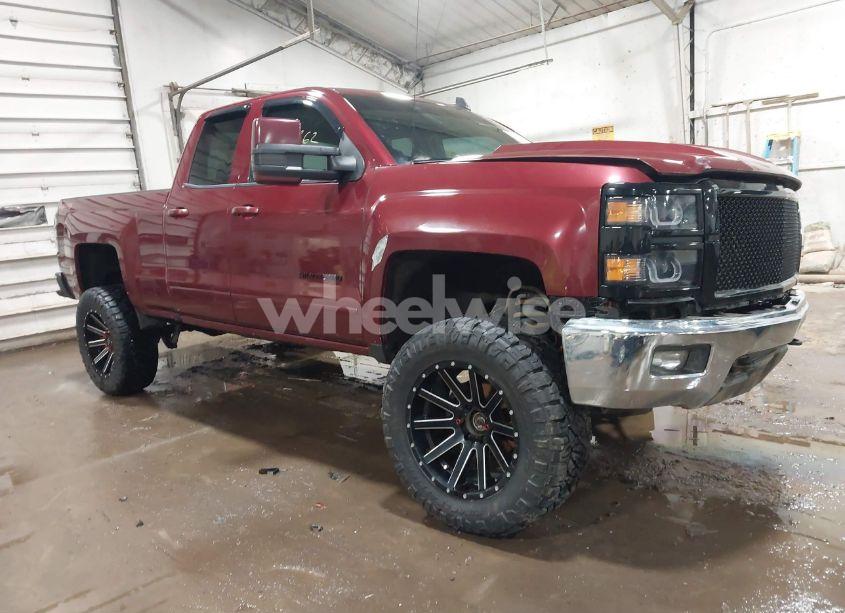 2015 Chevrolet Silverado 1500 1LT (VIN 1GCVKREC0FZ370814) main photo
