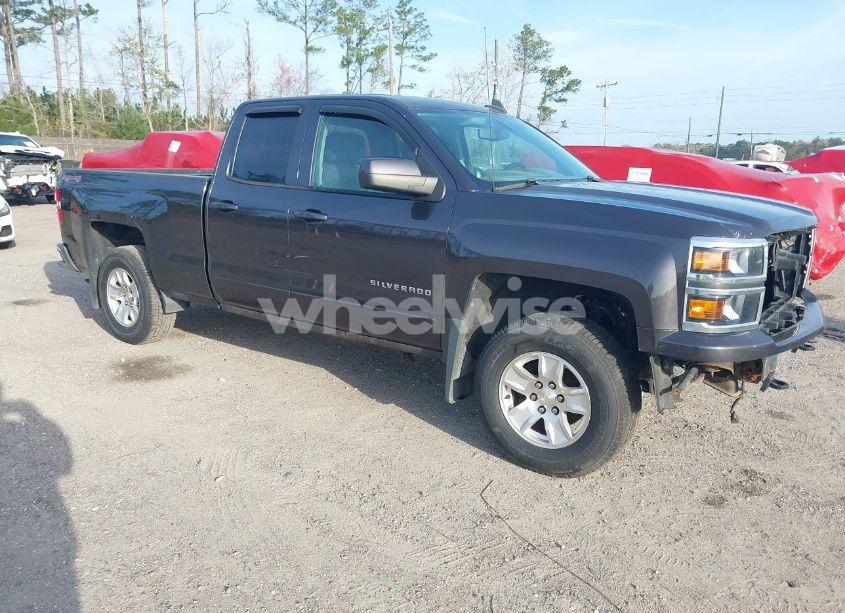 2015 Chevrolet Silverado 1500 1LT (VIN 1GCVKREC0FZ384101) main photo