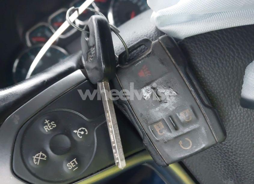 Photo 11 of 2015 Chevrolet Silverado 1500 1LT (VIN 1GCVKREC0FZ418599)