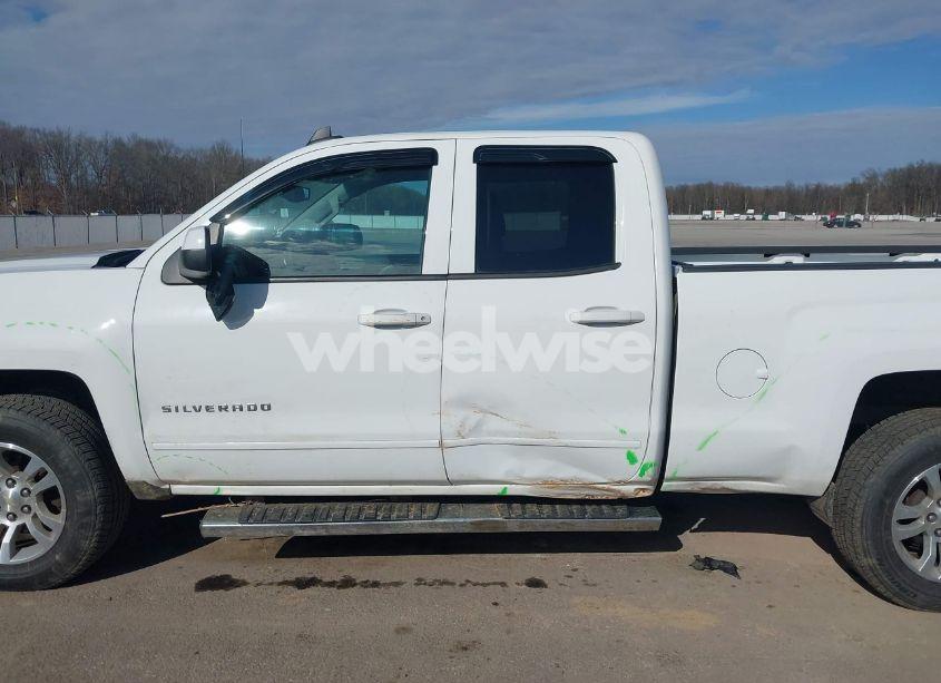 Photo 14 of 2015 Chevrolet Silverado 1500 1LT (VIN 1GCVKREC0FZ437945)