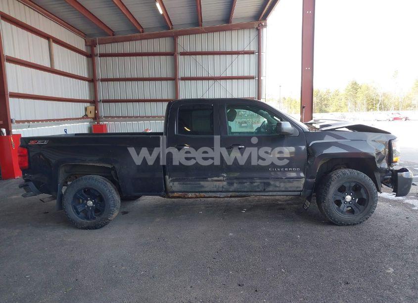 Photo 13 of 2016 Chevrolet Silverado 1500 2LT (VIN 1GCVKREC0GZ155807)