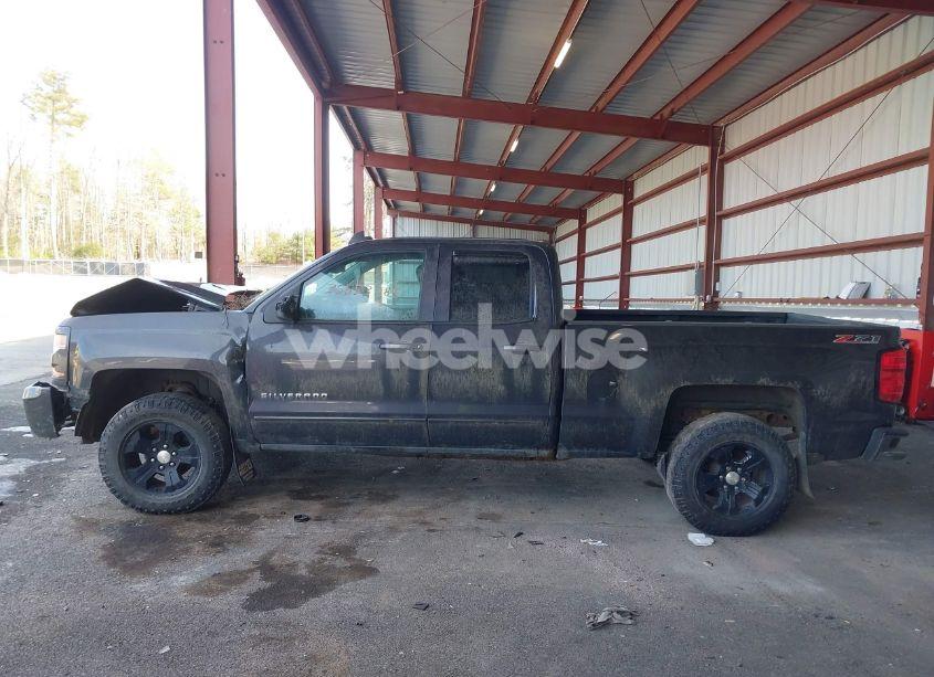Photo 14 of 2016 Chevrolet Silverado 1500 2LT (VIN 1GCVKREC0GZ155807)