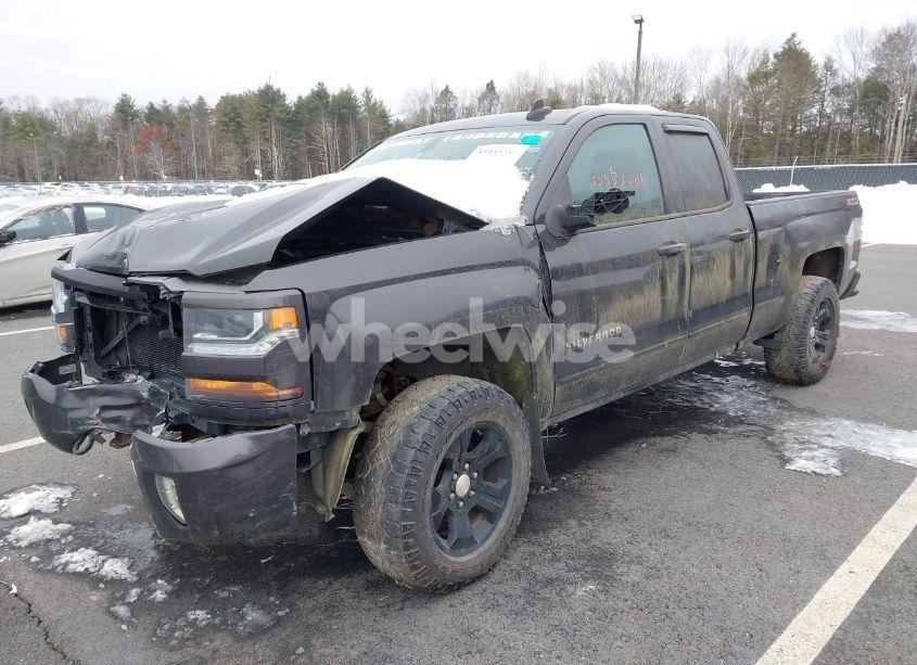 Photo 17 of 2016 Chevrolet Silverado 1500 2LT (VIN 1GCVKREC0GZ155807)