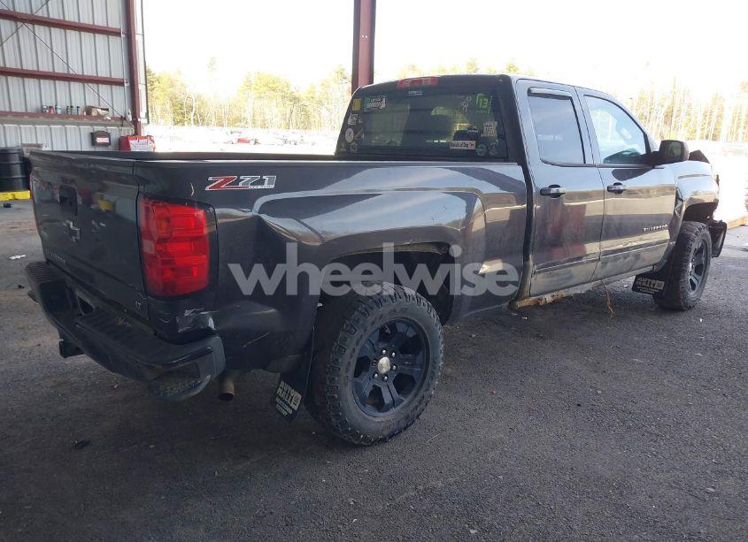 Photo 4 of 2016 Chevrolet Silverado 1500 2LT (VIN 1GCVKREC0GZ155807)