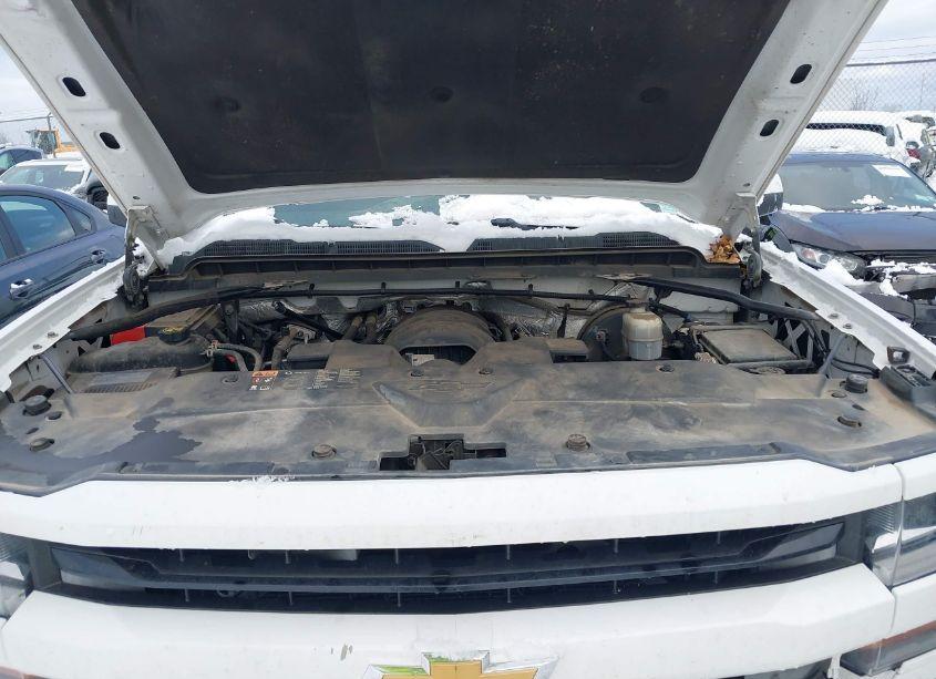 Photo 10 of 2016 Chevrolet Silverado 1500 2LT (VIN 1GCVKREC0GZ174017)