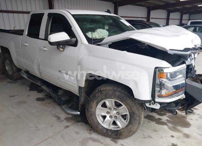 Photo 6 of 2016 Chevrolet Silverado 1500 1LT (VIN 1GCVKREC0GZ221854)