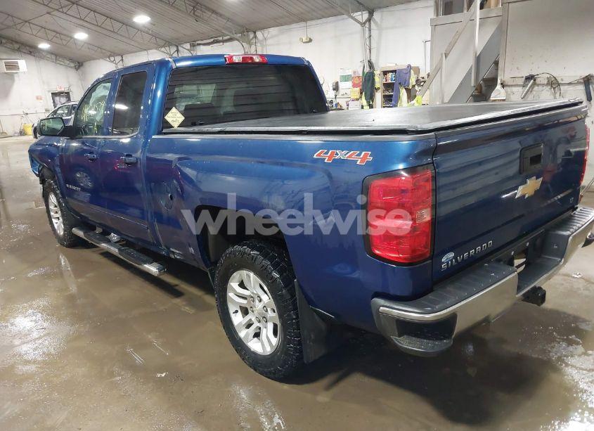 Photo 3 of 2017 Chevrolet Silverado 1500 1LT (VIN 1GCVKREC0HZ114840)