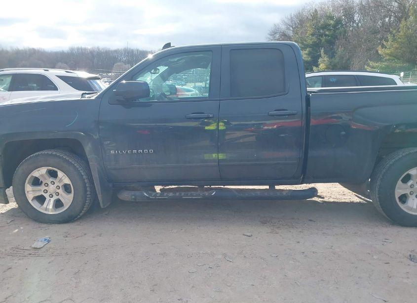 Photo 14 of 2017 Chevrolet Silverado 1500 2LT (VIN 1GCVKREC0HZ178621)