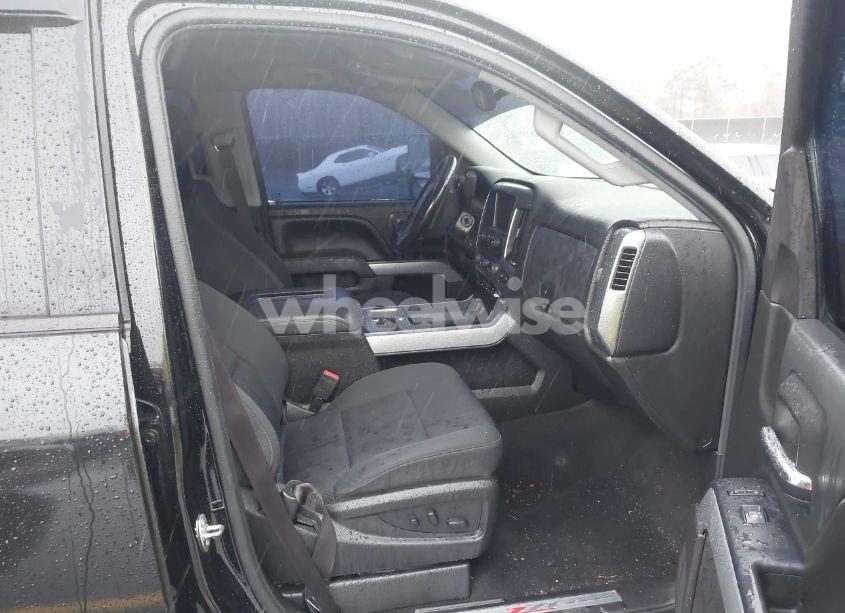 Photo 5 of 2017 Chevrolet Silverado 1500 2LT (VIN 1GCVKREC0HZ224609)