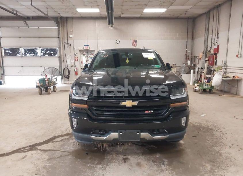 Photo 13 of 2017 Chevrolet Silverado 1500 2LT (VIN 1GCVKREC0HZ384747)