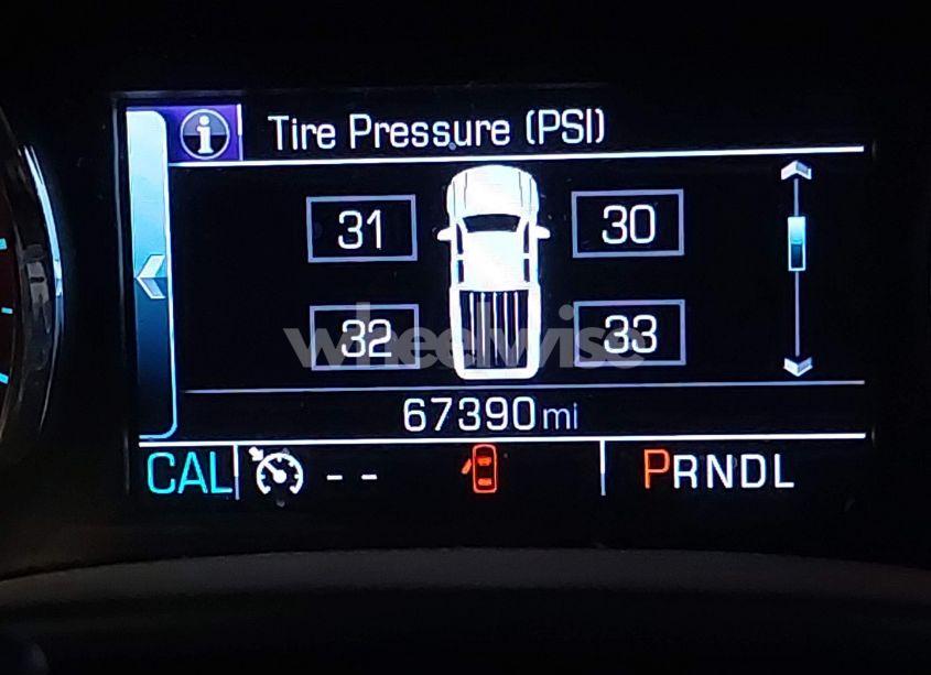 Photo 16 of 2017 Chevrolet Silverado 1500 2LT (VIN 1GCVKREC0HZ384747)