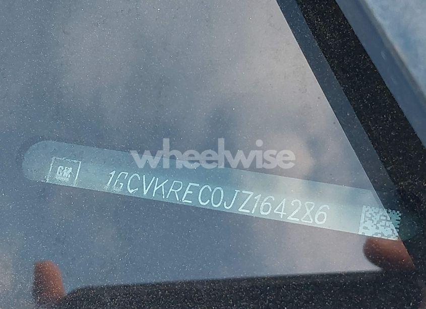 Photo 12 of 2018 Chevrolet Silverado 1500 1LT (VIN 1GCVKREC0JZ164286)