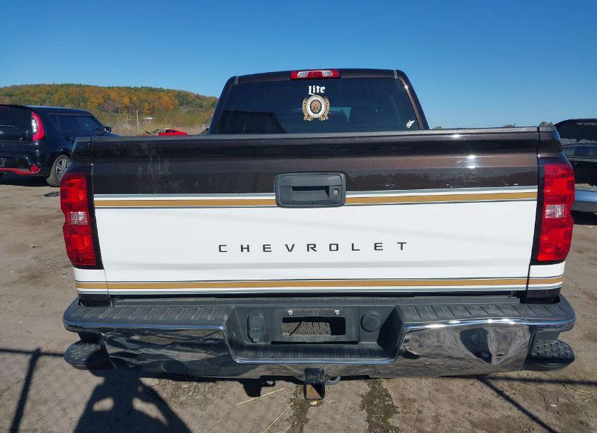 Photo 17 of 2018 Chevrolet Silverado 1500 1LT (VIN 1GCVKREC0JZ164644)