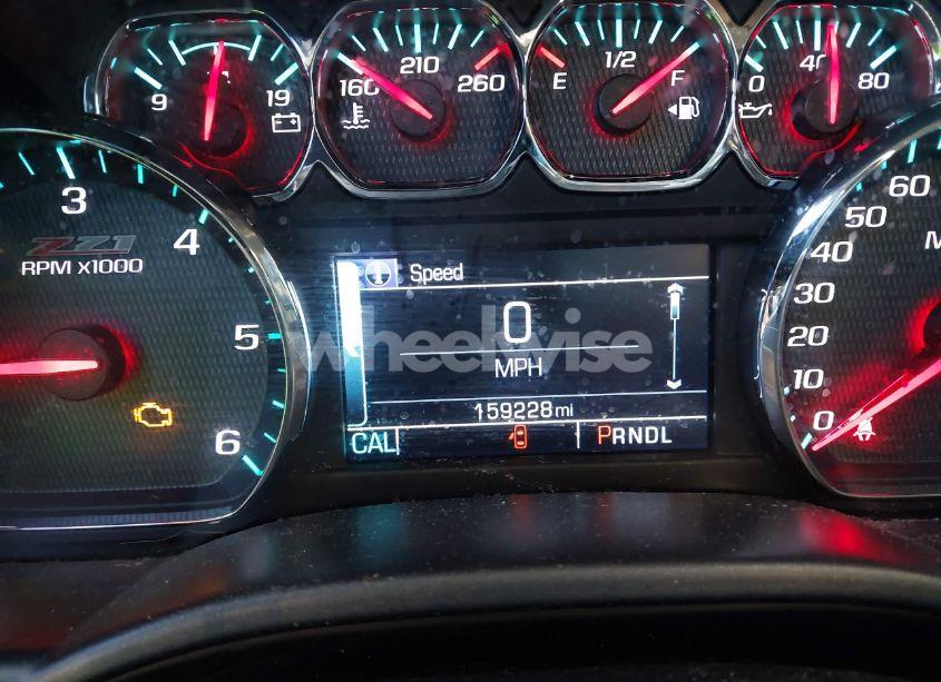 Photo 15 of 2018 Chevrolet Silverado 1500 2LT (VIN 1GCVKREC0JZ194386)