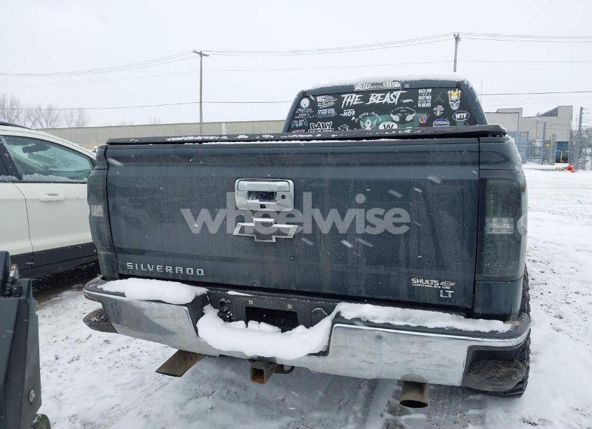 Photo 16 of 2018 Chevrolet Silverado 1500 1LT (VIN 1GCVKREC0JZ207430)