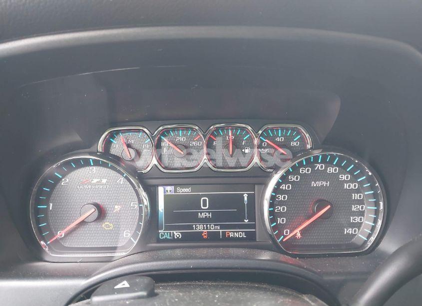 Photo 7 of 2018 Chevrolet Silverado 1500 2LT (VIN 1GCVKREC0JZ323808)