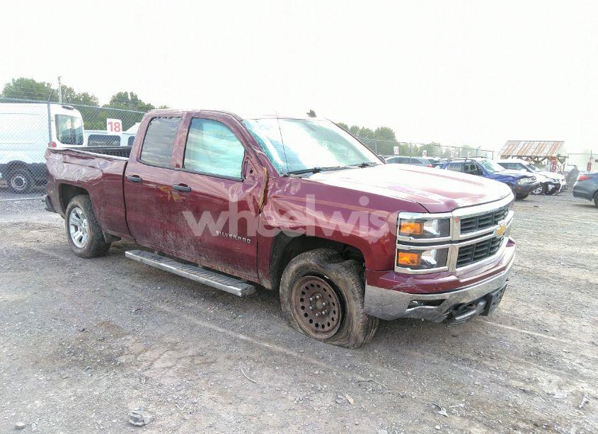 2014 Chevrolet Silverado 1500 2LT (VIN 1GCVKREC1EZ220239) main photo
